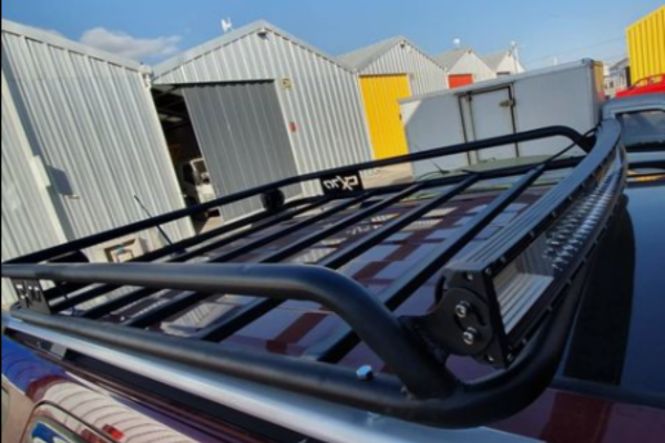 <strong>TODO EN</strong><BR> <span style="color:#fcef02
;"> <strong>PARRILLAS</strong>